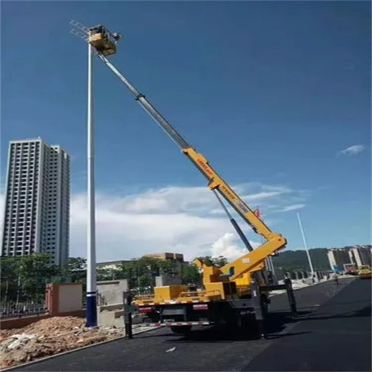 阳山维修路灯的曲臂升降车出租