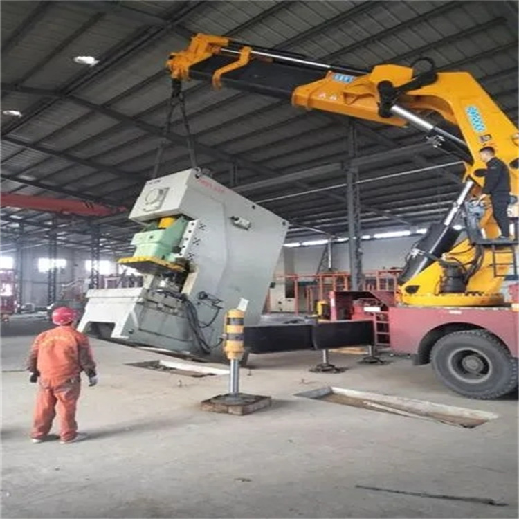 阳山80吨折臂吊车出租附近电话